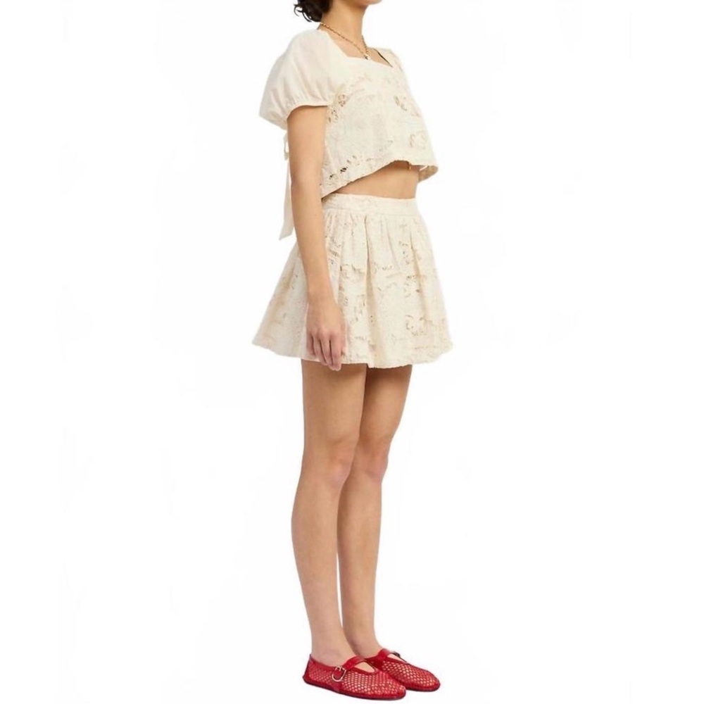 Anthro JACQUIE THE LABEL Bohemian Romantic Embroidery Md Celina Mini Skirt Ivory - Picture 3 of 13